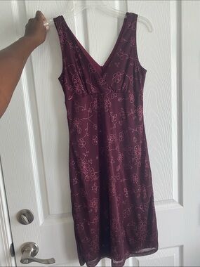 Chesley Burgundy Floral V-Neck Sleeveless Dress